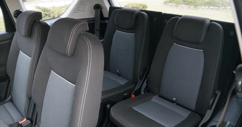 Ford S-Max cena 31777 przebieg: 173700, rok produkcji 2010 z Gniezno małe 497